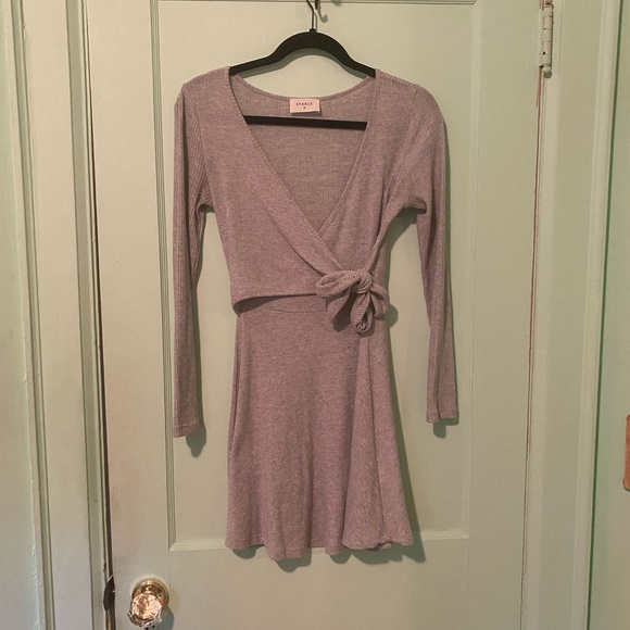 Grey mini dress with wrap/bow tie - Picture 2 of 7